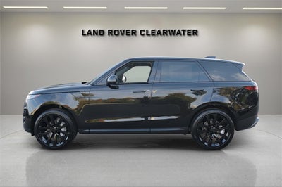 2026 Land Rover Range Rover Sport SE