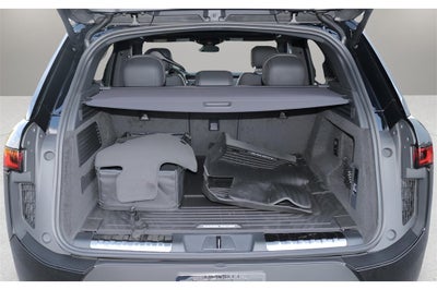 2026 Land Rover Range Rover Sport SE