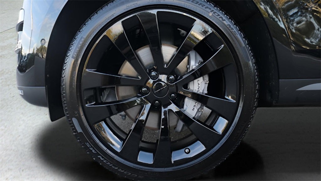 2026 Land Rover Range Rover Sport SE