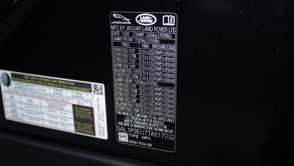 2026 Land Rover Range Rover Sport SE