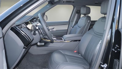 2026 Land Rover Range Rover Sport SE