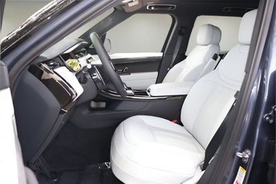2026 Land Rover Range Rover Sport SE