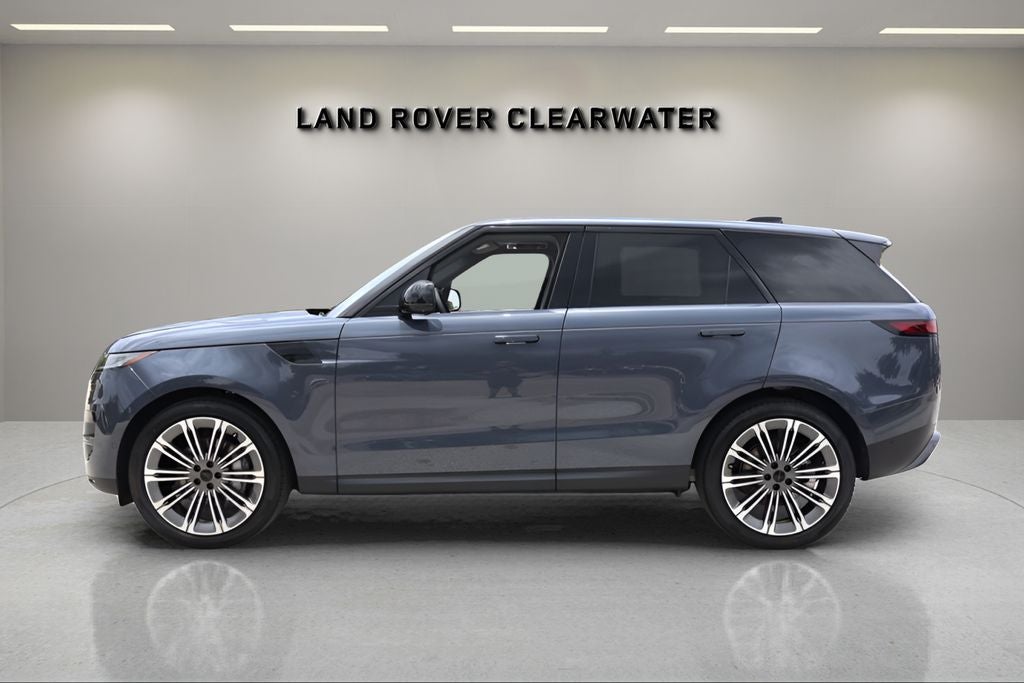2026 Land Rover Range Rover Sport SE