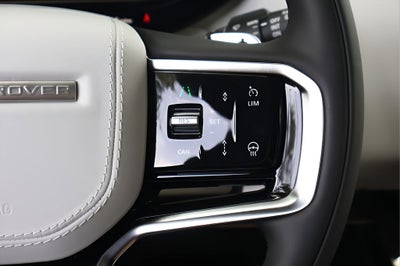 2026 Land Rover Range Rover Sport SE