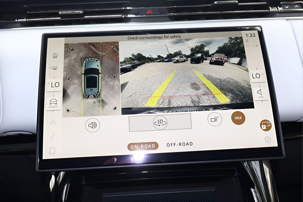 2026 Land Rover Range Rover Sport SE
