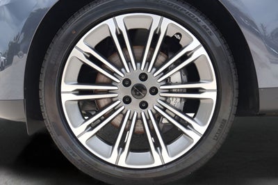 2026 Land Rover Range Rover Sport SE