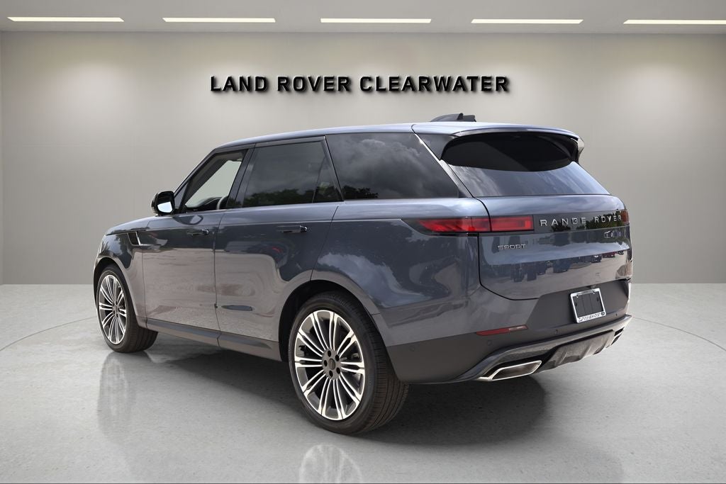 2026 Land Rover Range Rover Sport SE