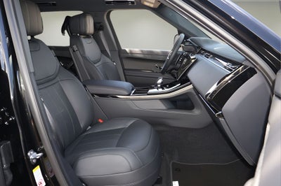 2026 Land Rover Range Rover Sport SE