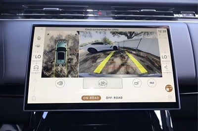 2026 Land Rover Range Rover Sport SE