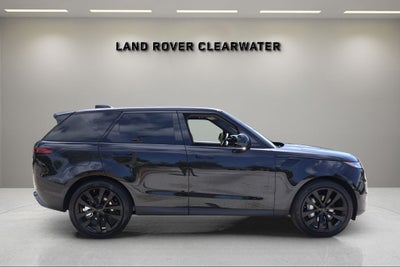 2026 Land Rover Range Rover Sport SE