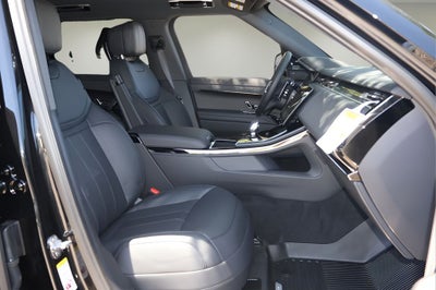 2026 Land Rover Range Rover Sport SE