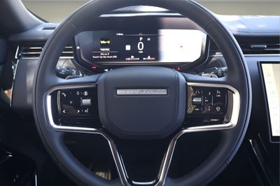 2026 Land Rover Range Rover Sport SE