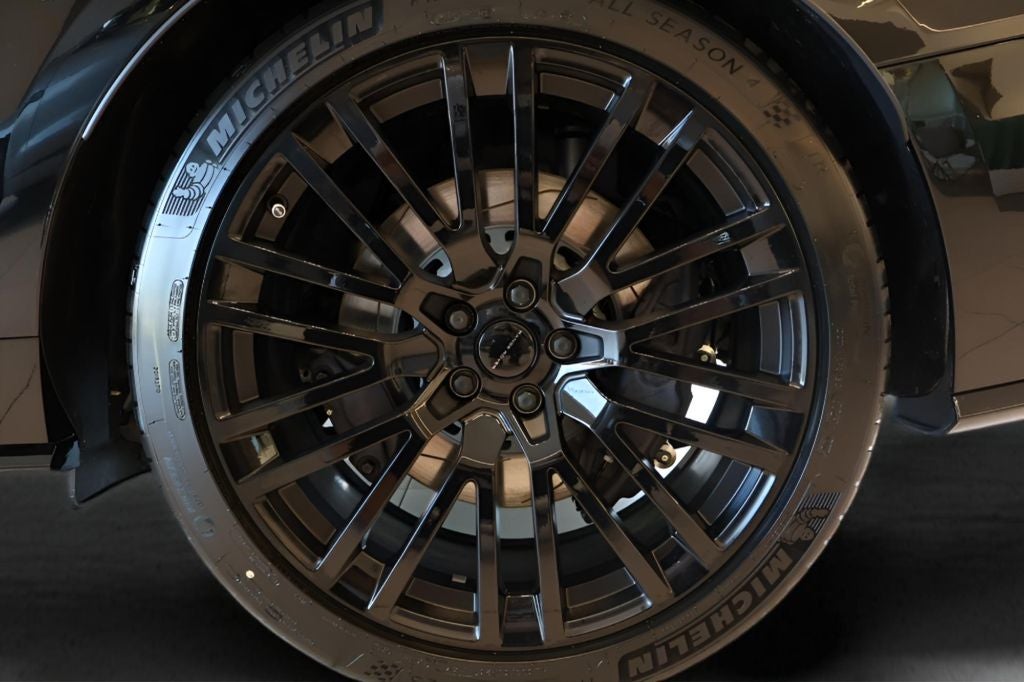 2026 Land Rover Range Rover Sport SV