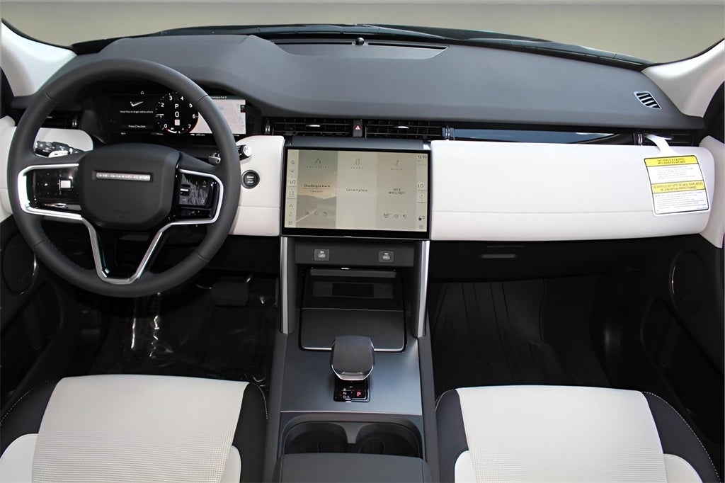 2025 Land Rover Discovery Sport S