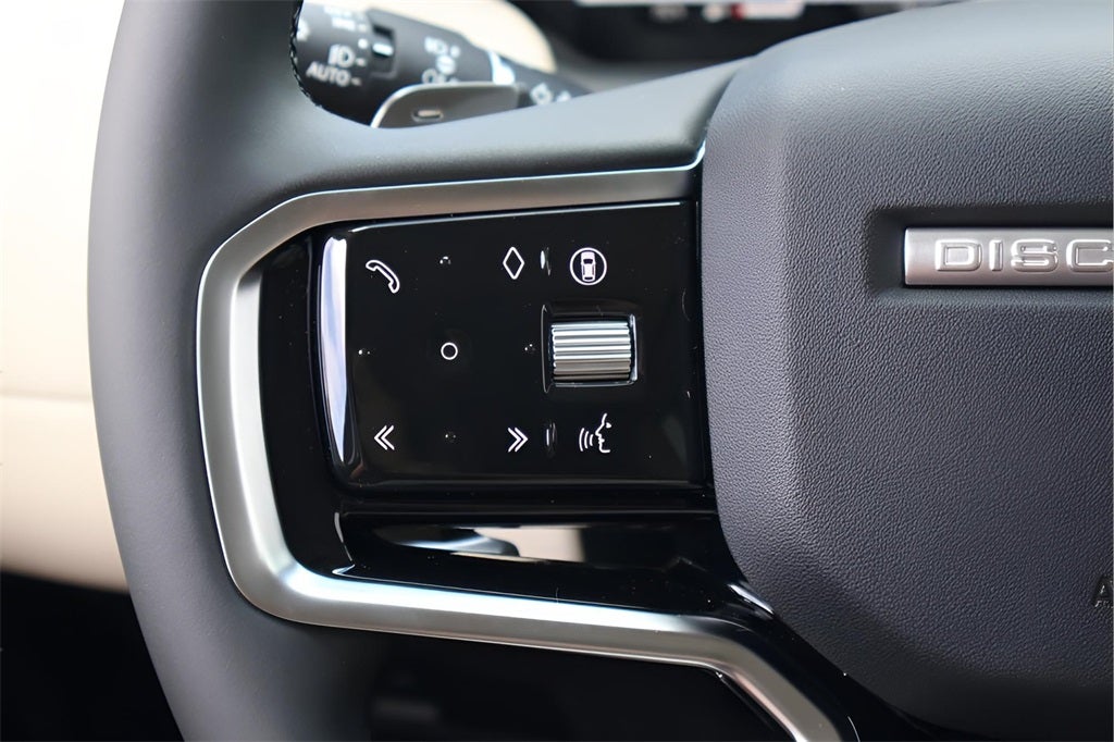 2025 Land Rover Discovery Sport S