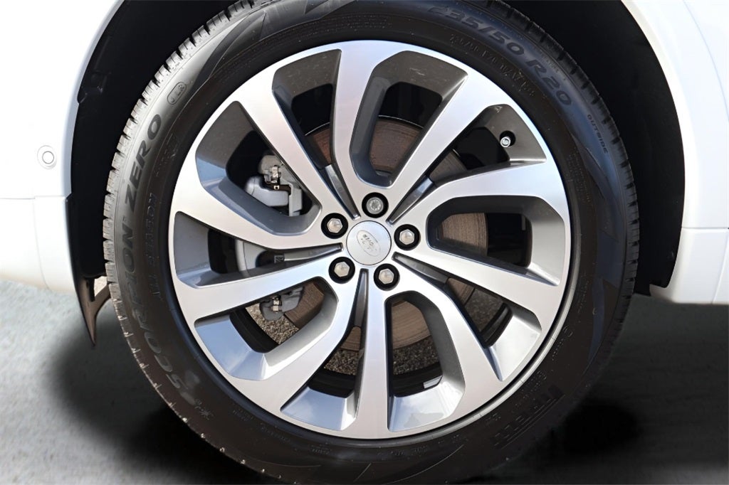 2025 Land Rover Discovery Sport S