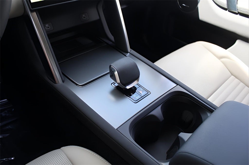 2025 Land Rover Discovery Sport S