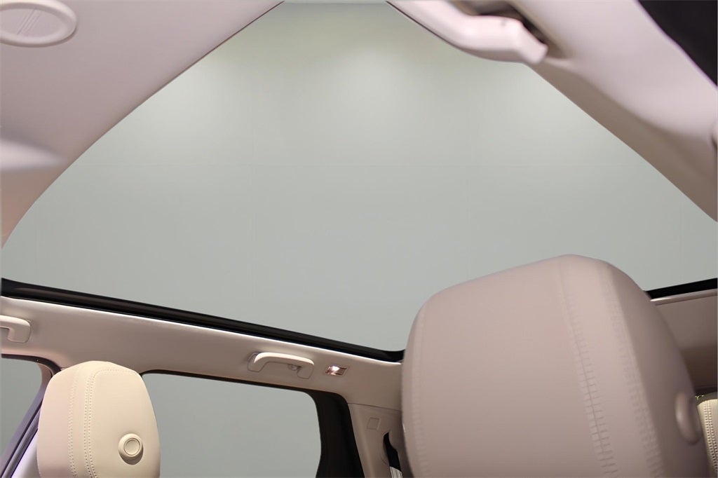 2025 Land Rover Discovery Sport S