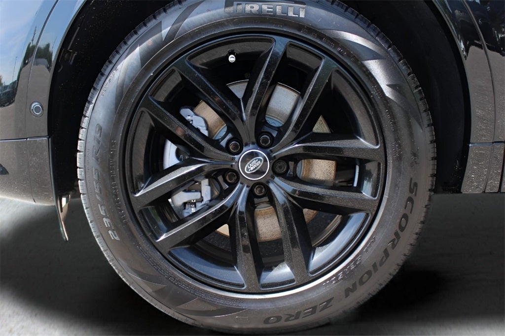 2025 Land Rover Discovery Sport S