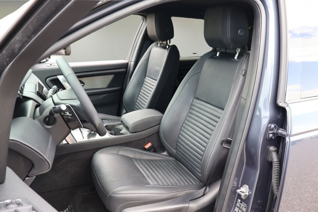 2024 Land Rover Discovery Sport SE