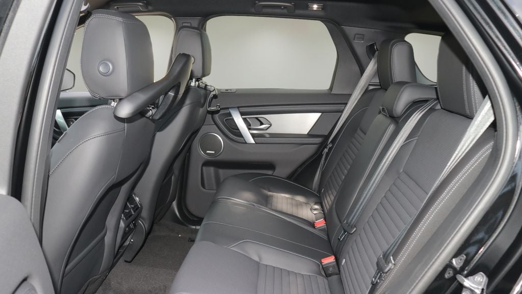2026 Land Rover Discovery Sport Landmark