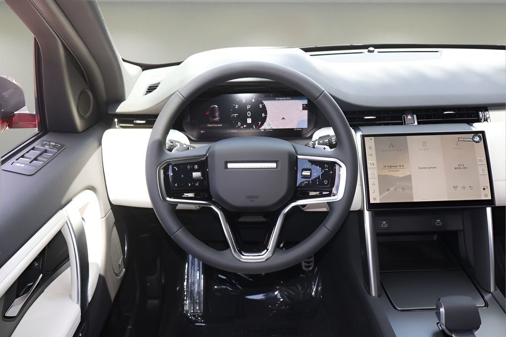 2026 Land Rover Discovery Sport Landmark