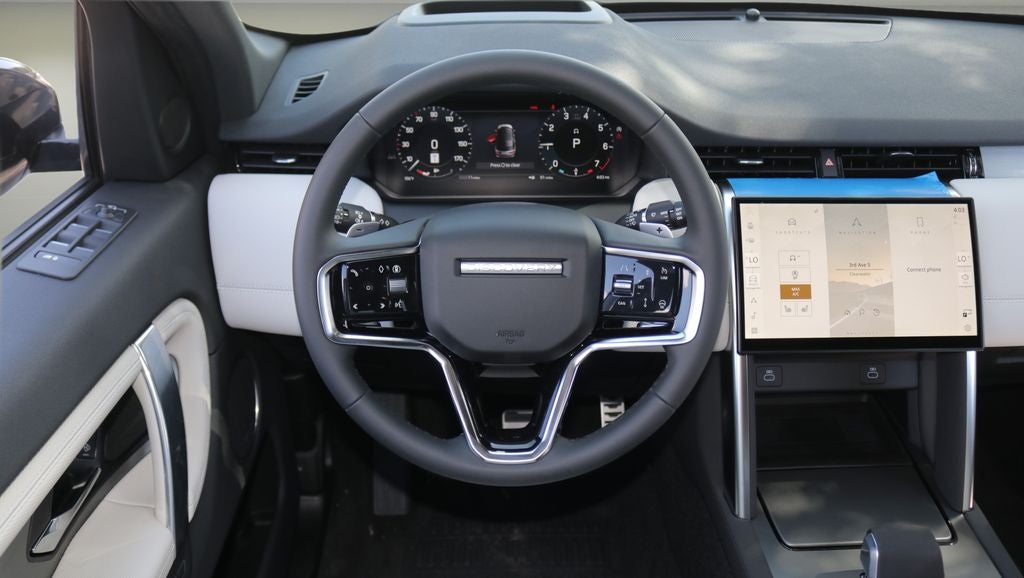 2026 Land Rover Discovery Sport Landmark