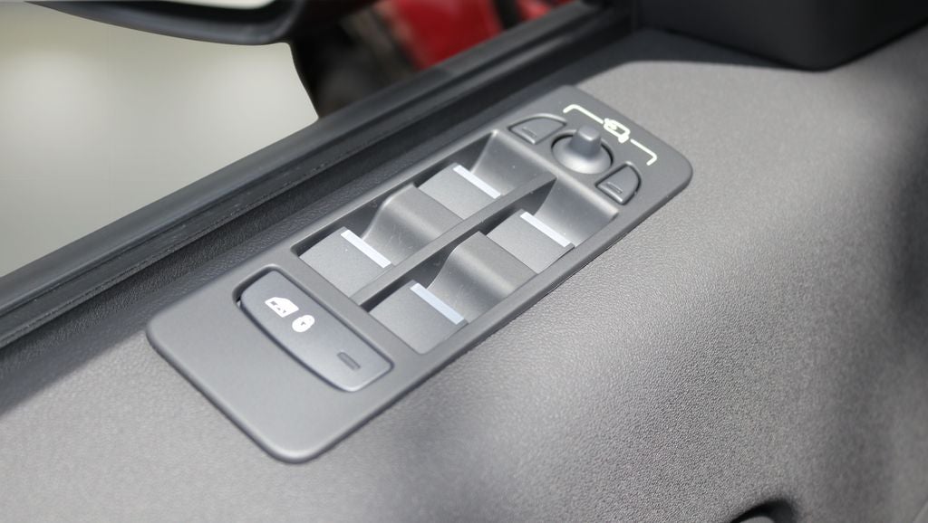 2026 Land Rover Discovery Sport Landmark