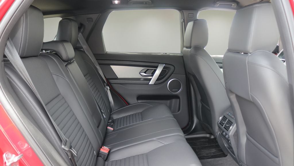 2026 Land Rover Discovery Sport Landmark