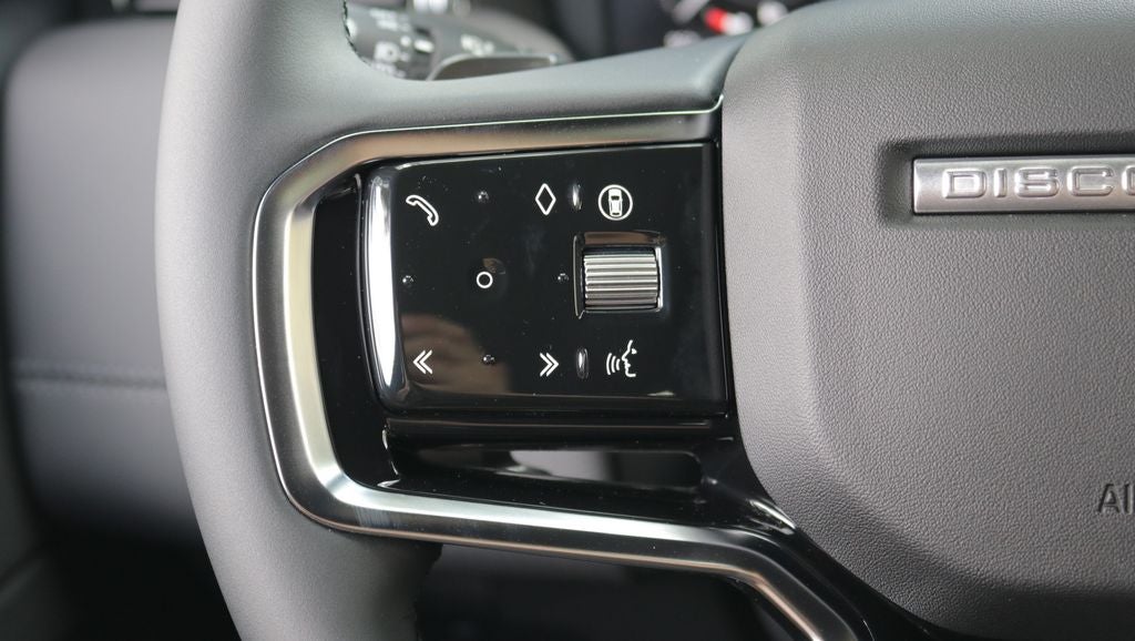 2026 Land Rover Discovery Sport Landmark