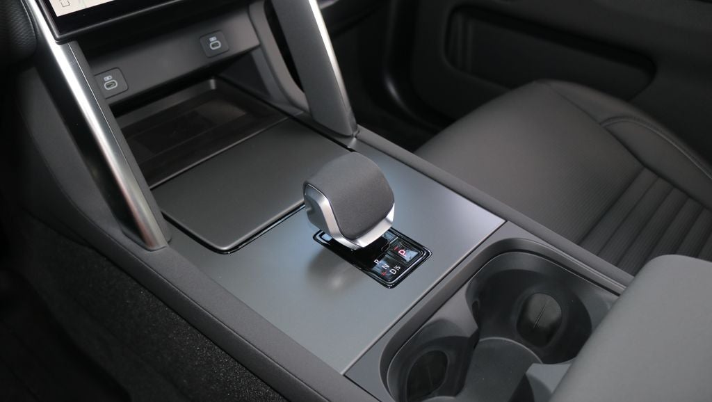 2026 Land Rover Discovery Sport Landmark