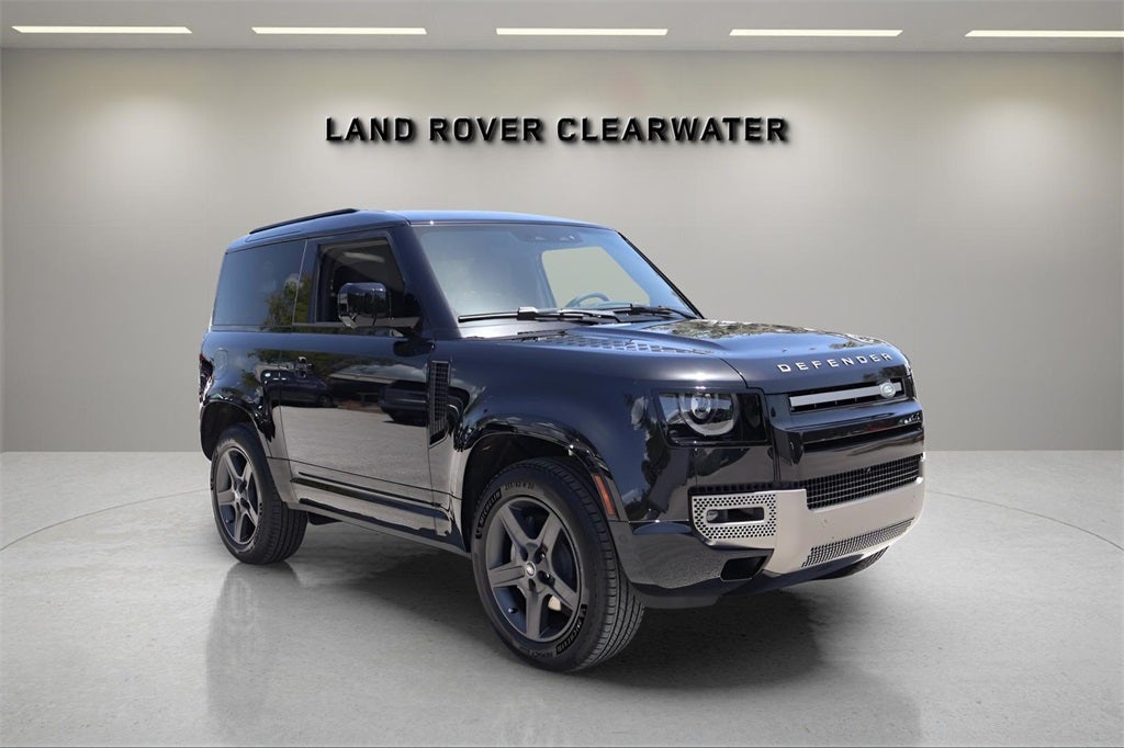 2025 Land Rover Defender 90 X-Dynamic SE