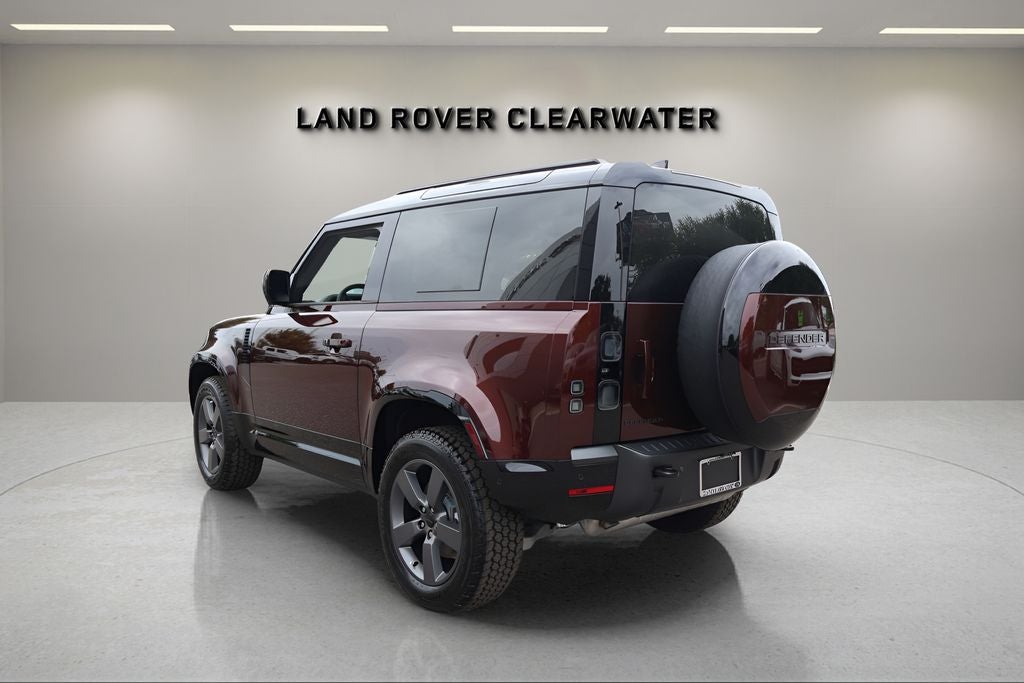 2026 Land Rover Defender 90 X-Dynamic SE