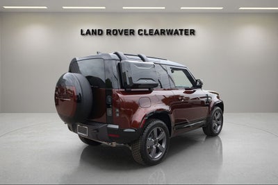 2026 Land Rover Defender 90 X-Dynamic SE