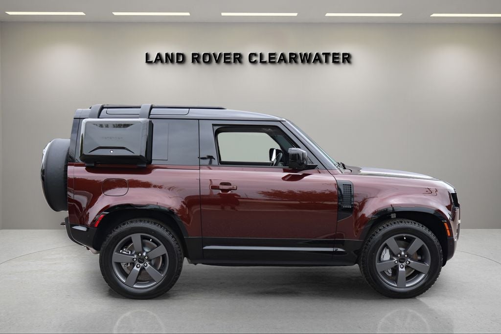2026 Land Rover Defender 90 X-Dynamic SE