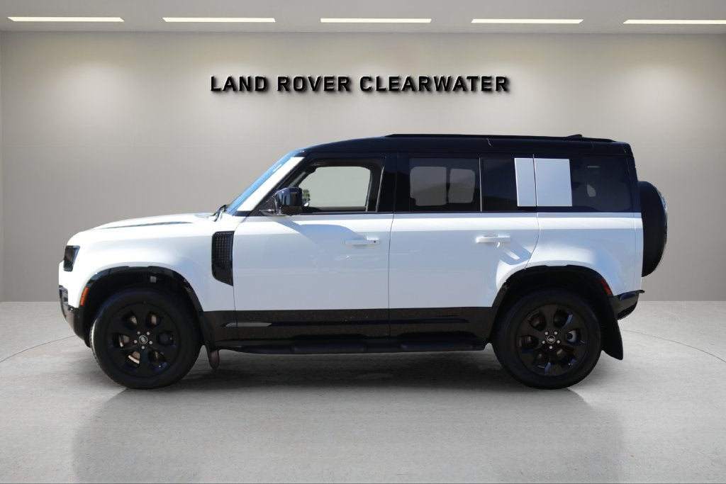 2025 Land Rover Defender 110 X-Dynamic SE