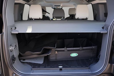 2026 Land Rover Defender 110 X-Dynamic SE