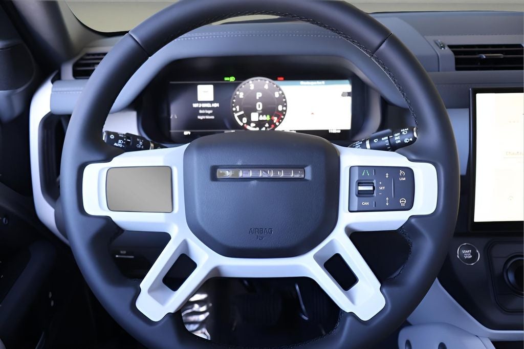 2026 Land Rover Defender 110 X-Dynamic SE