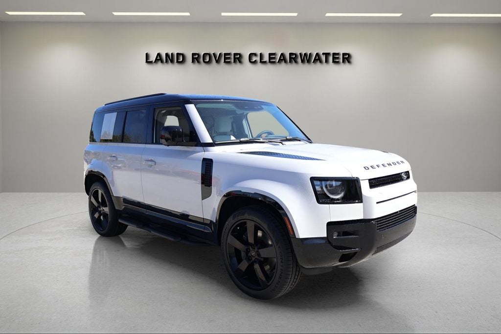 2026 Land Rover Defender 110 X-Dynamic SE