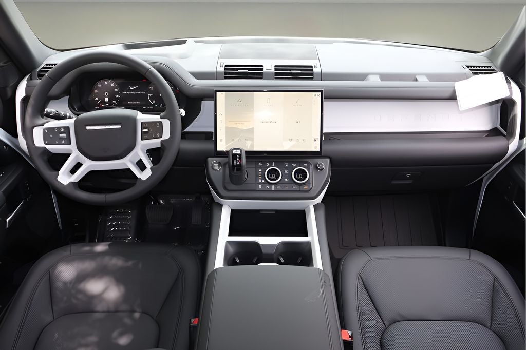 2026 Land Rover Defender 110 X-Dynamic SE