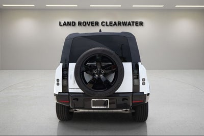 2026 Land Rover Defender 110 X-Dynamic SE