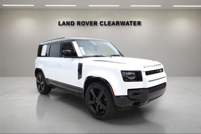 2026 Land Rover Defender 110 X-Dynamic SE