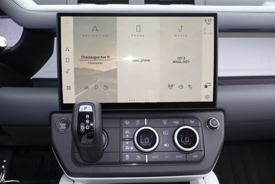 2026 Land Rover Defender 110 X-Dynamic SE