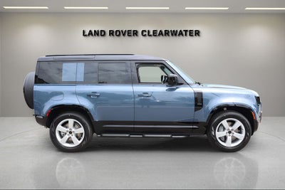 2026 Land Rover Defender 110 X-Dynamic SE