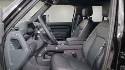 2026 Land Rover Defender 110 X-Dynamic SE