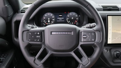 2026 Land Rover Defender 110 X-Dynamic SE