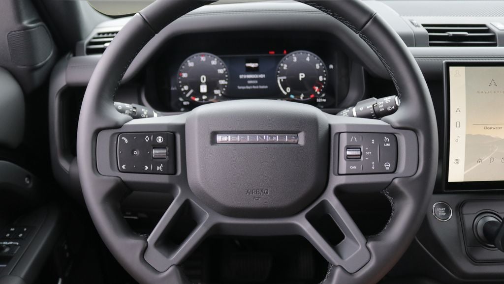 2026 Land Rover Defender 110 X-Dynamic SE