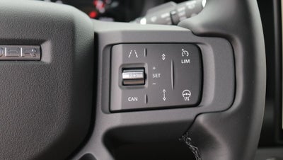 2026 Land Rover Defender 110 X-Dynamic SE