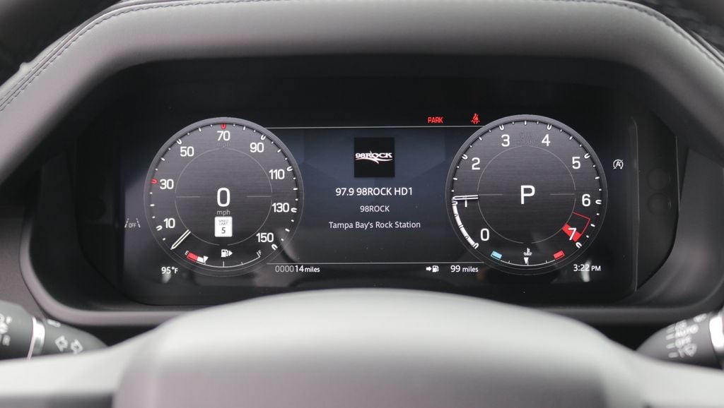 2026 Land Rover Defender 110 X-Dynamic SE