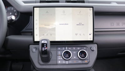2026 Land Rover Defender 110 X-Dynamic SE